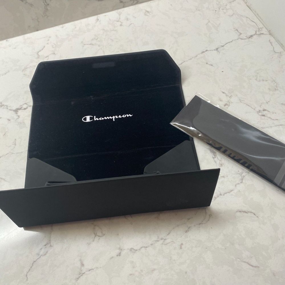 Champion Black Sunglasses Triangular Foldable Har… - image 1